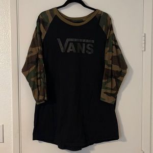 Men’s 3/4 sleeve Vans shirt